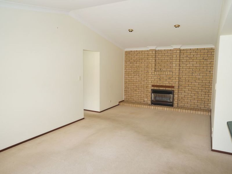 Photo - 14 Joel Drive, Old Bar NSW 2430 - Image 8