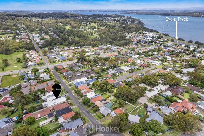 Photo - 14 Jonathan Street, Warners Bay NSW 2282 - Image 3