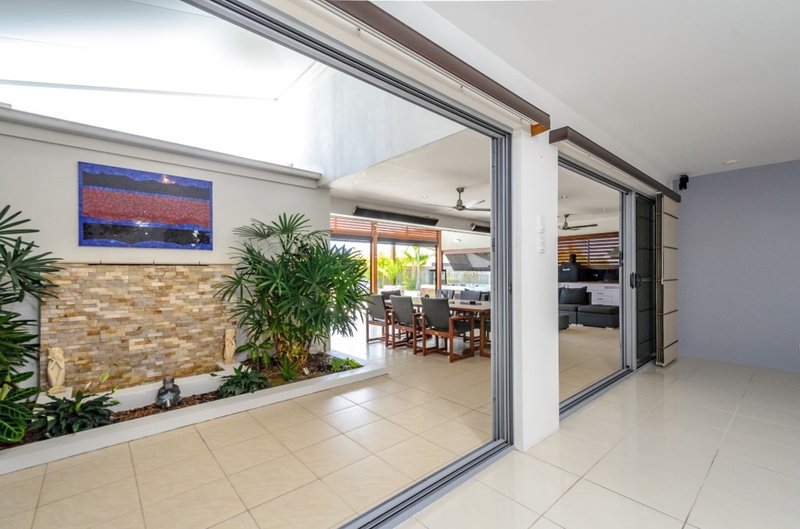 Photo - 14 Jordana Court, New Auckland QLD 4680 - Image 13