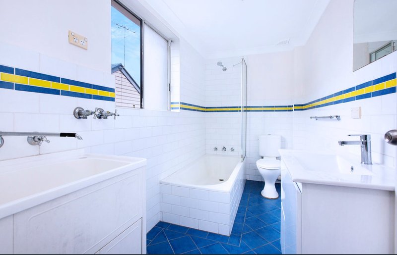 Photo - 1/4 Joseph Street, Ashfield NSW 2131 - Image 4