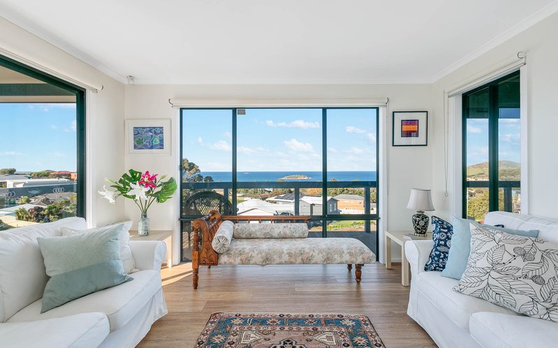 Photo - 14 Joy Street, Encounter Bay SA 5211 - Image 3