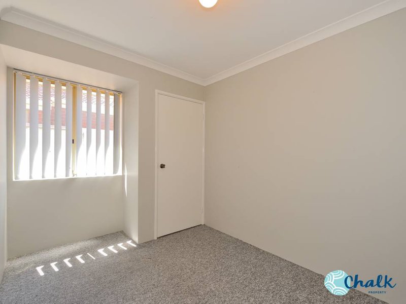 Photo - 14 Jucara Mews, Warnbro WA 6169 - Image 9