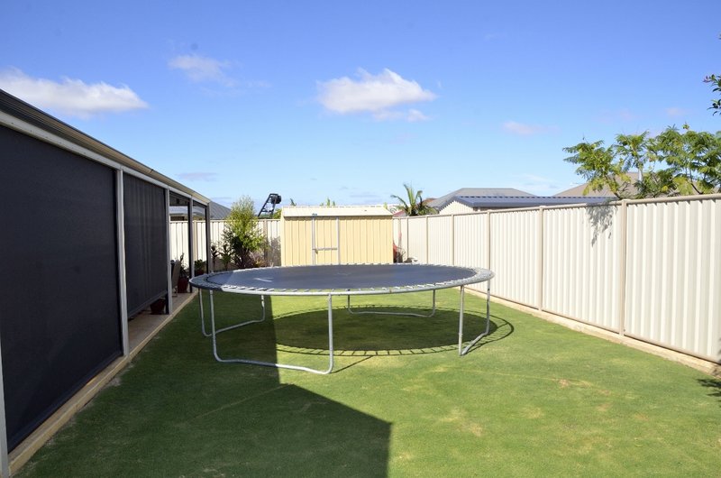 Photo - 14 Jupiter Drive, Australind WA 6233 - Image 22