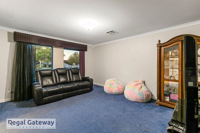 Photo - 14 Jurien Way, Hammond Park WA 6164 - Image 3