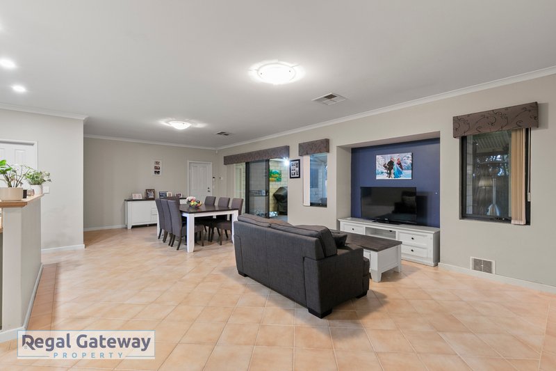 Photo - 14 Jurien Way, Hammond Park WA 6164 - Image 11