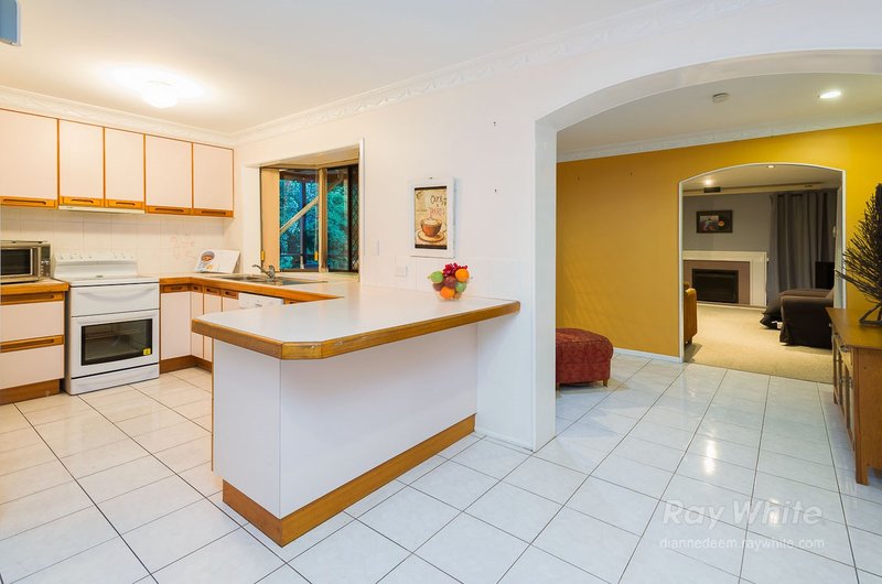 Photo - 14 Justice Street, Wishart QLD 4122 - Image 8