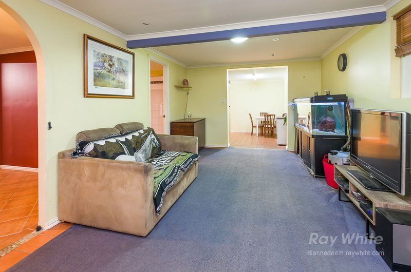 Photo - 14 Justice Street, Wishart QLD 4122 - Image 16