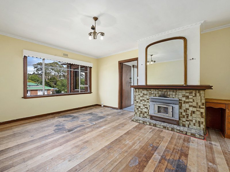 Photo - 14 Jutland Street, New Town TAS 7008 - Image 9