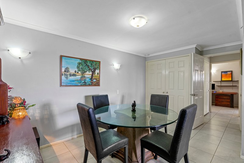 Photo - 14 Kabang Court, Tanah Merah QLD 4128 - Image 21