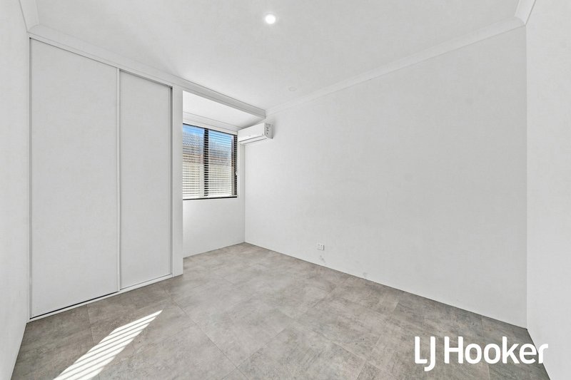 Photo - 14 Kane Loop, Alkimos WA 6038 - Image 7