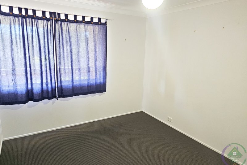 Photo - 14 Kanturk Street, Ferny Grove QLD 4055 - Image 6