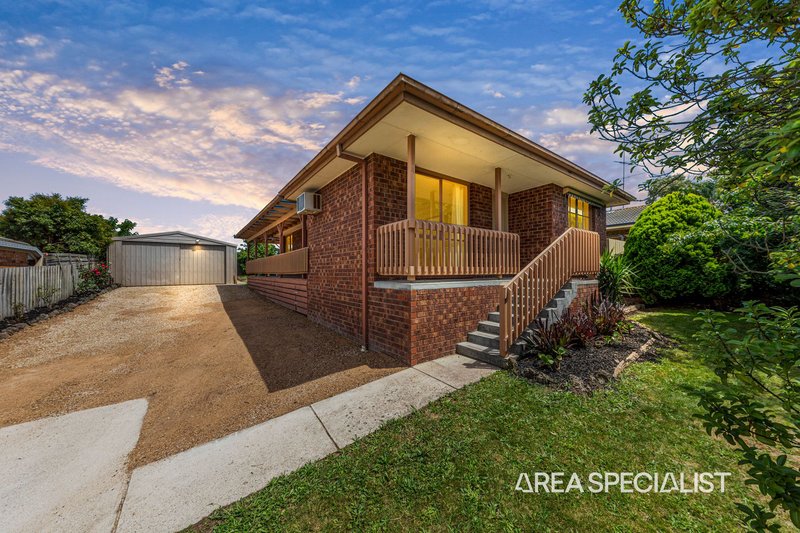 Photo - 14 Kara Court, Pakenham VIC 3810 - Image 3