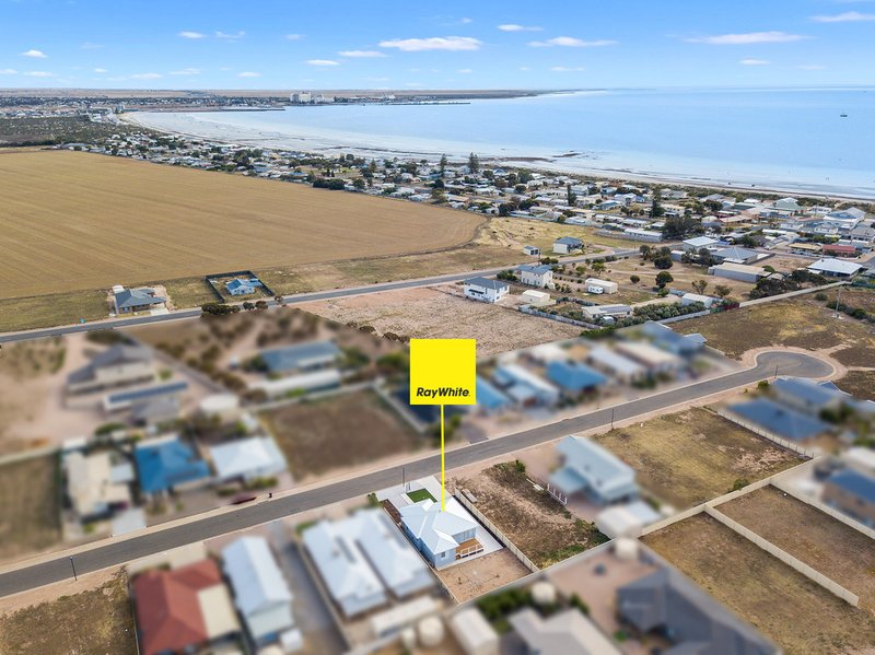 Photo - 14 Kassa Road, North Beach SA 5556 - Image 2