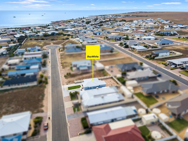 Photo - 14 Kassa Road, North Beach SA 5556 - Image 4