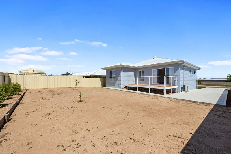 Photo - 14 Kassa Road, North Beach SA 5556 - Image 23