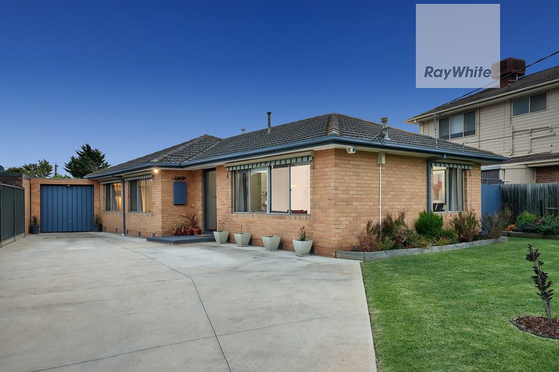 14 Katrina Drive, Gladstone Park VIC 3043