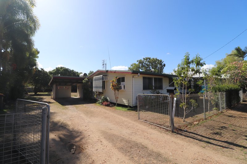 Photo - 14 Keast Street, Lucinda QLD 4850 - Image 2