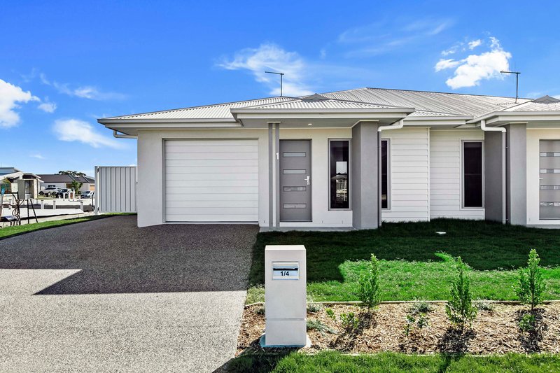 Photo - 1/4 Keel Street, Burrum Heads QLD 4659 - Image 2