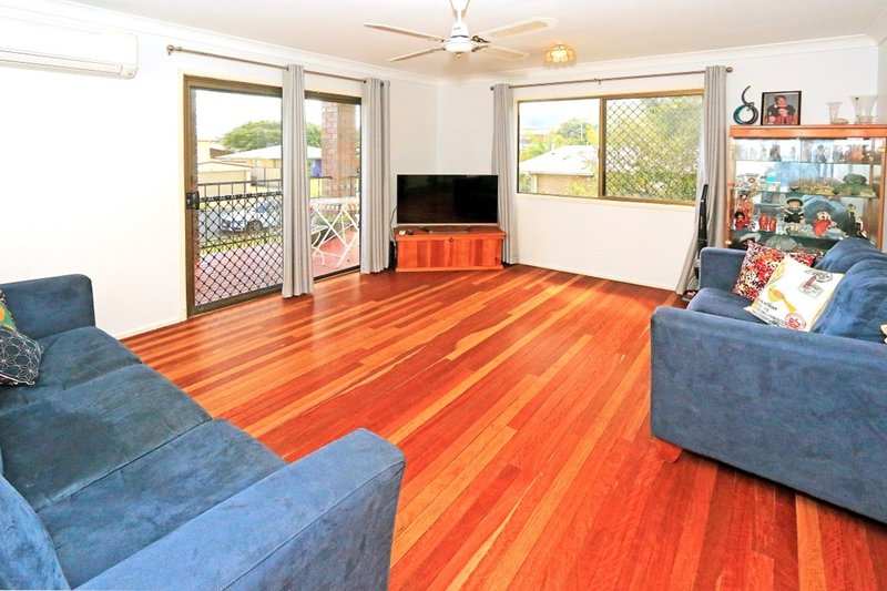 Photo - 14 Kelman Street, Norman Gardens QLD 4701 - Image 3