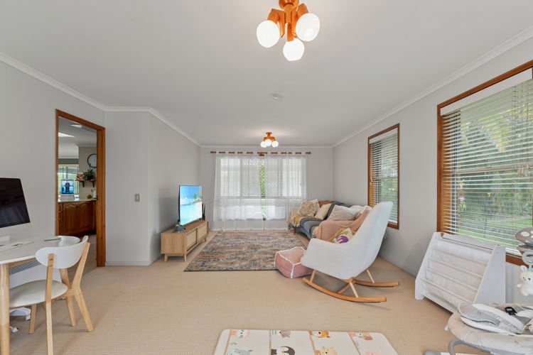 Photo - 14 Kentia Street, Nambour QLD 4560 - Image 3