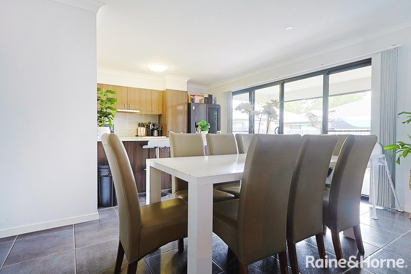 Photo - 14 Kerry O'Brien Street, Collingwood Park QLD 4301 - Image 4