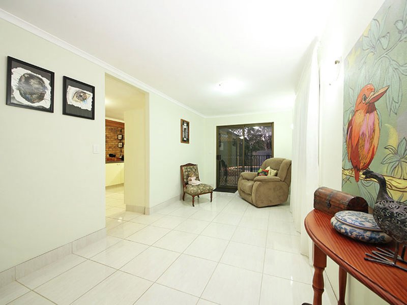 Photo - 14 Kestrel Court, Morayfield QLD 4506 - Image 10