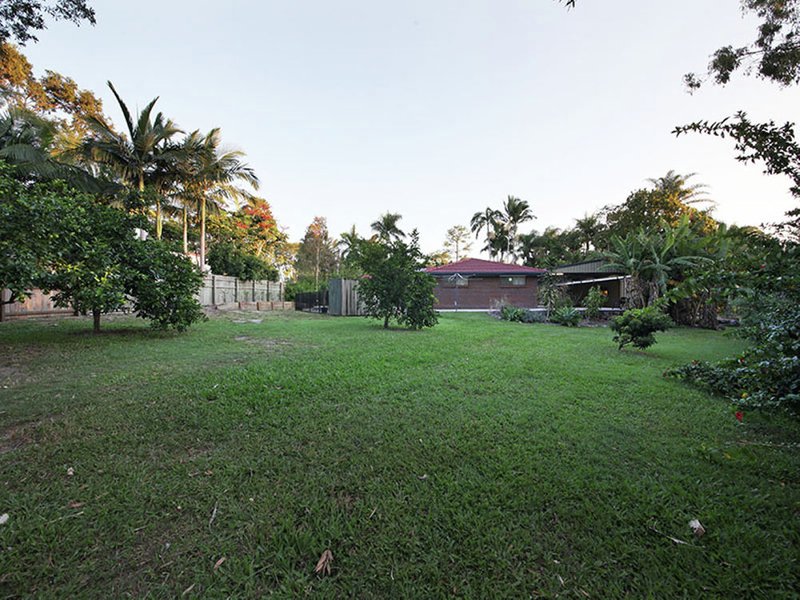 Photo - 14 Kestrel Court, Morayfield QLD 4506 - Image 21