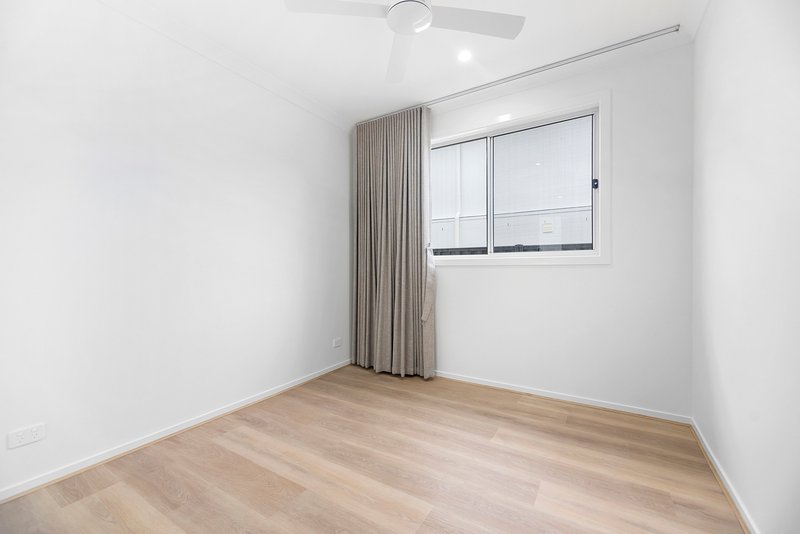 Photo - 14 Kestrel Street, Worongary QLD 4213 - Image 13