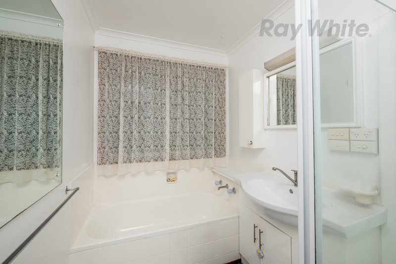 Photo - 14 Kilander Crescent, Berriedale TAS 7011 - Image 7