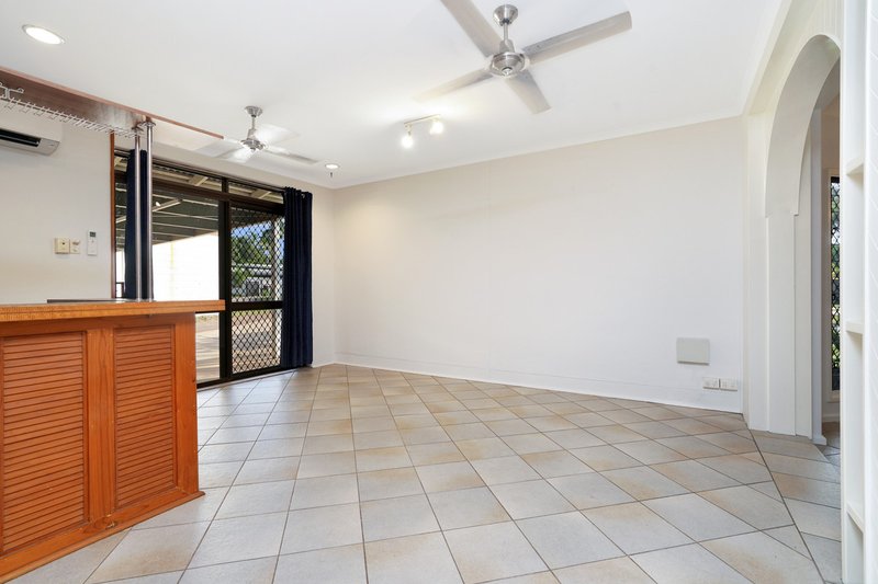 Photo - 14 Kilian Crescent, Jingili NT 810 - Image 7