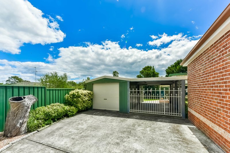 Photo - 14 Kim Close, Thirlmere NSW 2572 - Image 14