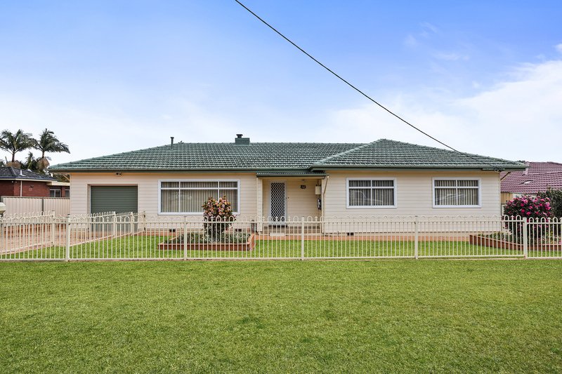 14 Kimbeth Crescent, Albion Park Rail NSW 2527