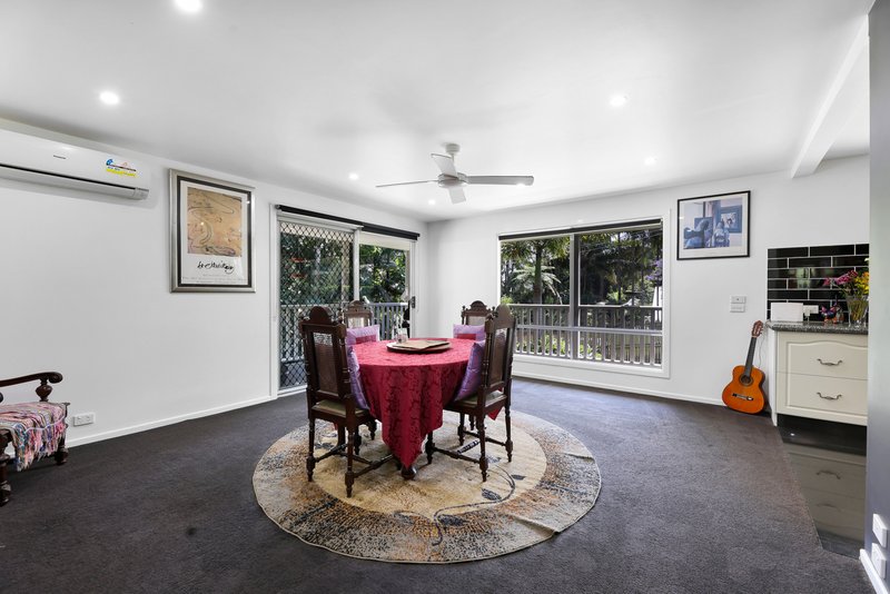 Photo - 14 Kinabalu Drive, Tamborine Mountain QLD 4272 - Image 12