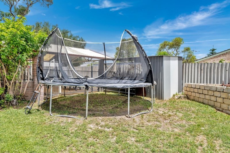 Photo - 14 Kingsbridge Road, Warnbro WA 6169 - Image 20