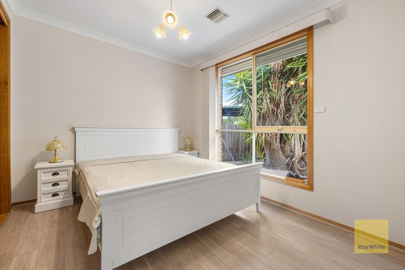 Photo - 14 Kingston Boulevard, Hoppers Crossing VIC 3029 - Image 11