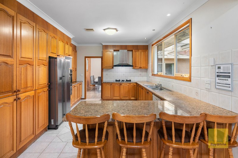Photo - 14 Kingston Boulevard, Hoppers Crossing VIC 3029 - Image 13