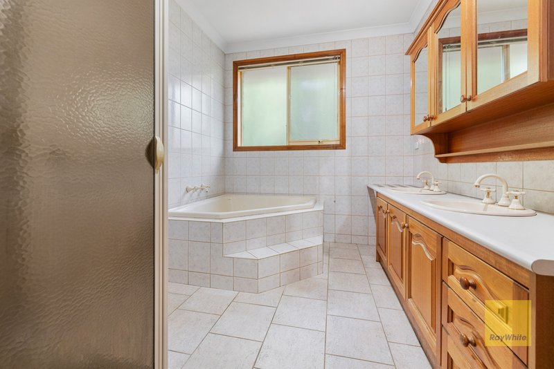 Photo - 14 Kingston Boulevard, Hoppers Crossing VIC 3029 - Image 22