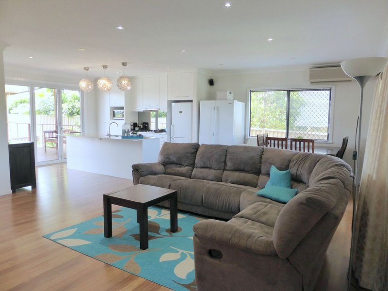 Photo - 14 Kirkwood Street, Margate QLD 4019 - Image 6