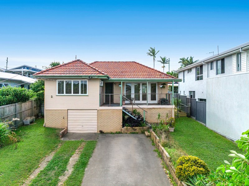 14 Kitchener Street, Wynnum QLD 4178