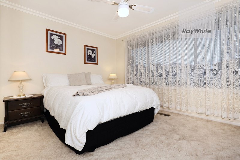 Photo - 14 Koala Crescent, Westmeadows VIC 3049 - Image 12