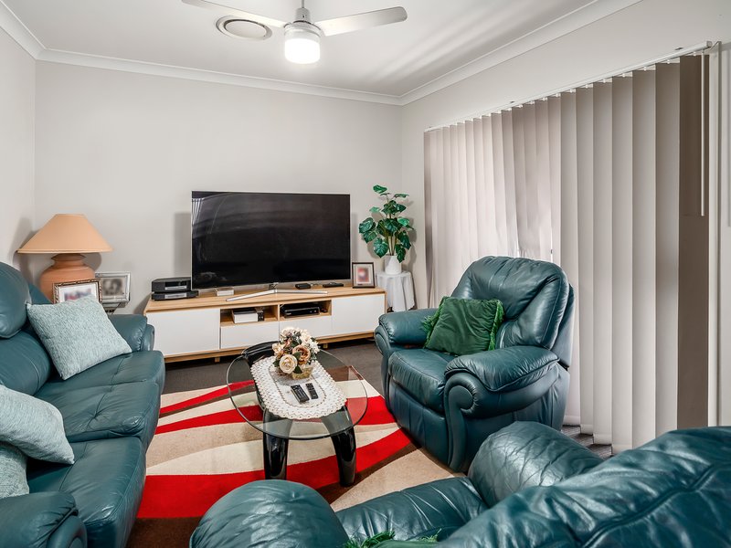 Photo - 14 Krause Street, Bellbird Park QLD 4300 - Image 4