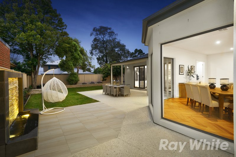 Photo - 14 Kuebler Street, Glen Waverley VIC 3150 - Image 14