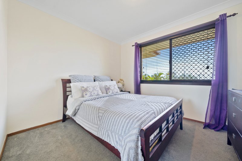 Photo - 14 Kuskopf Court, Mount Warren Park QLD 4207 - Image 8