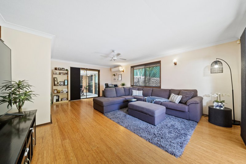 Photo - 14 Kuskopf Court, Mount Warren Park QLD 4207 - Image 12