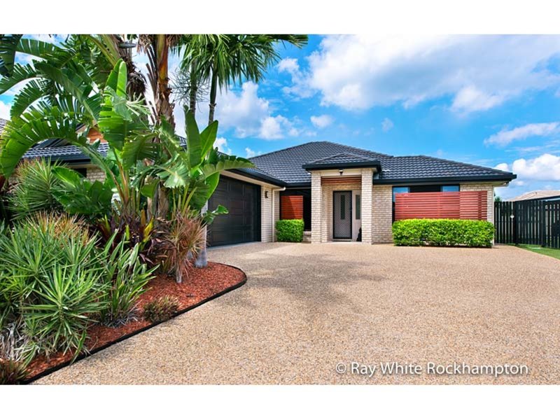Photo - 14 Laird Avenue, Norman Gardens QLD 4701 - Image 2