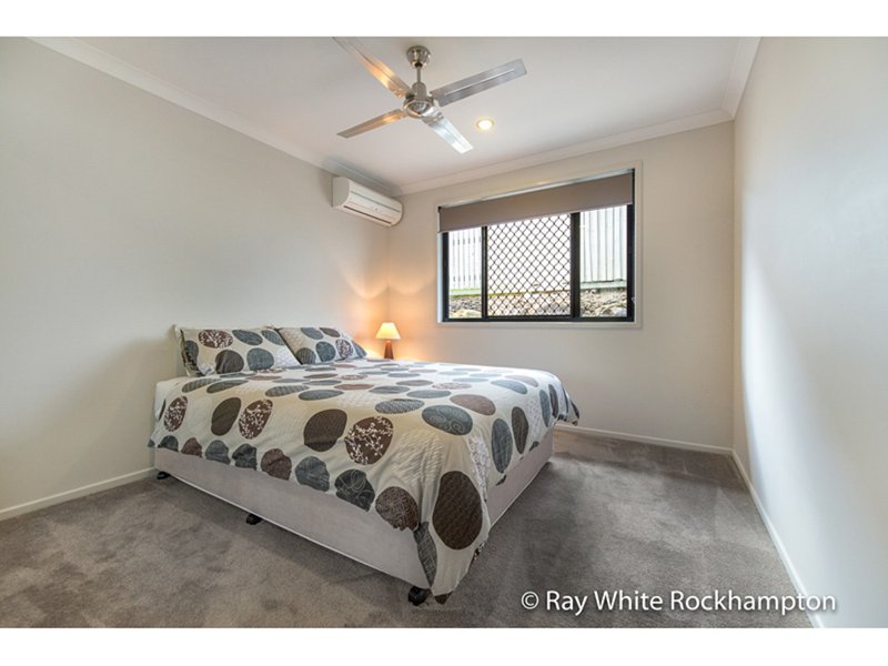 Photo - 14 Laird Avenue, Norman Gardens QLD 4701 - Image 17