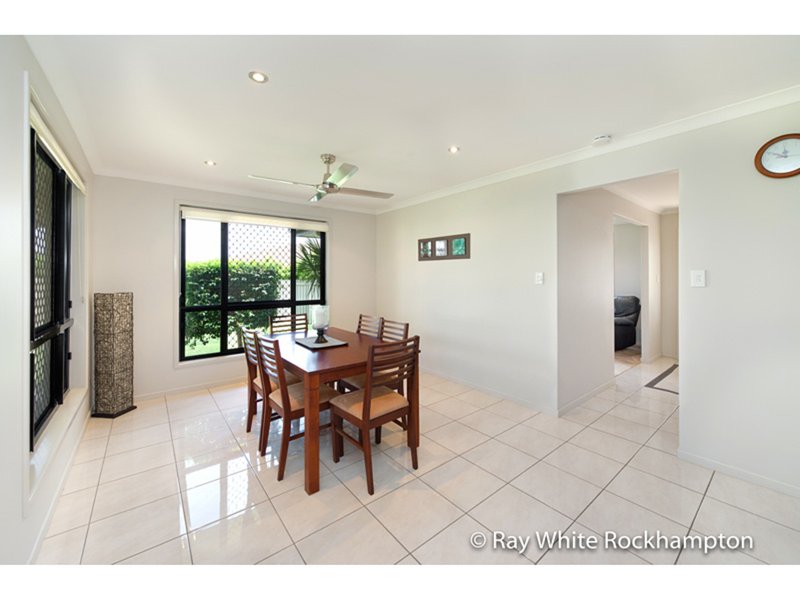 Photo - 14 Laird Avenue, Norman Gardens QLD 4701 - Image 19