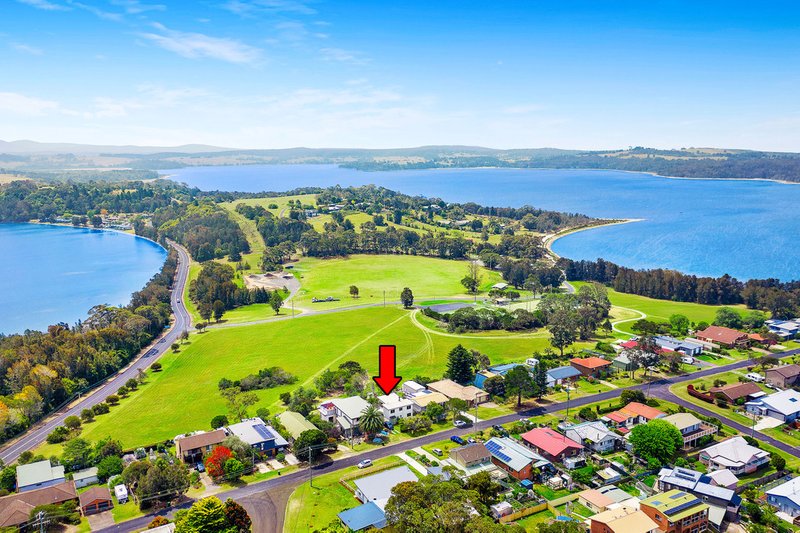 14 Lake Street, Tuross Head NSW 2537