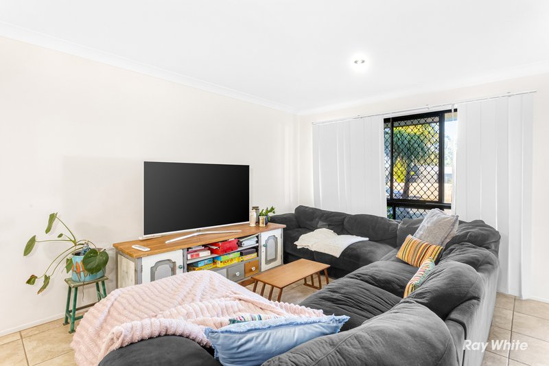 Photo - 14 Lakeside Drive, Taroomball QLD 4703 - Image 5