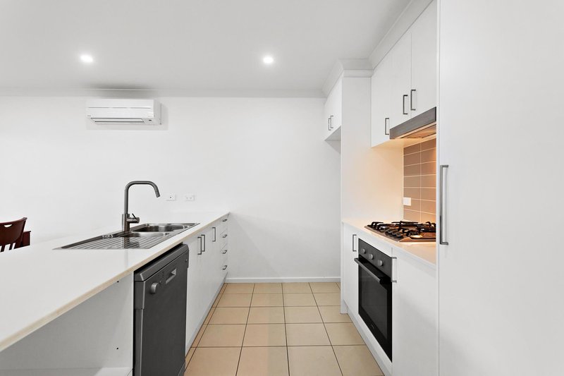 Photo - 14 Lambrick Lane, Casey ACT 2913 - Image 6